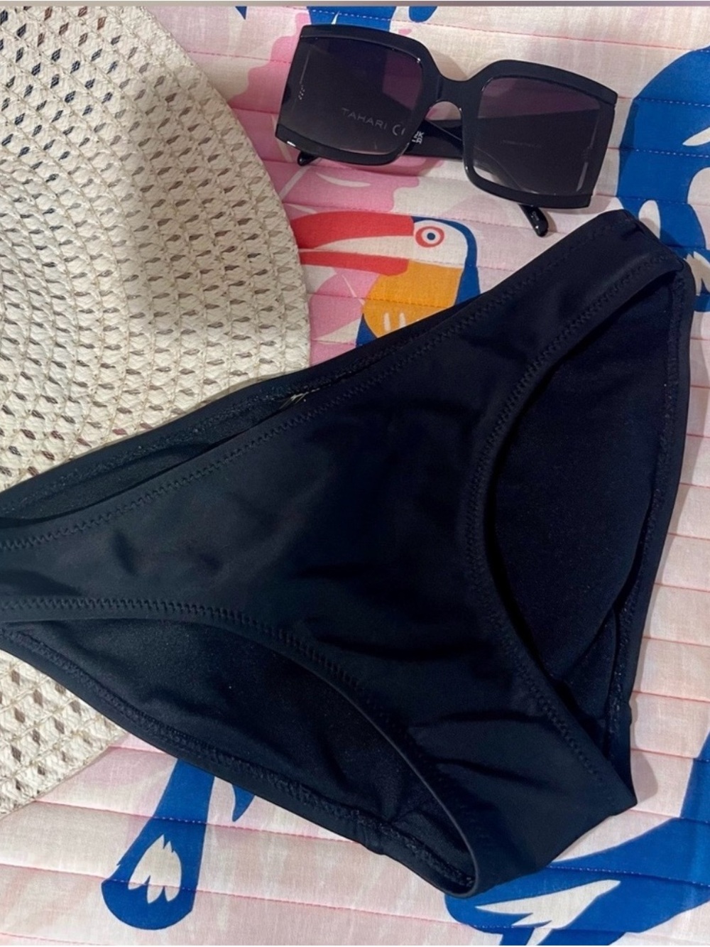 Old Navy Hipster Full Back Coverage Black Swim Bottoms - XS